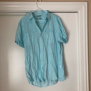 Men’s Izod saltwater shirt